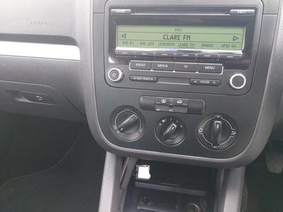 Imagine pentru ID 1074221