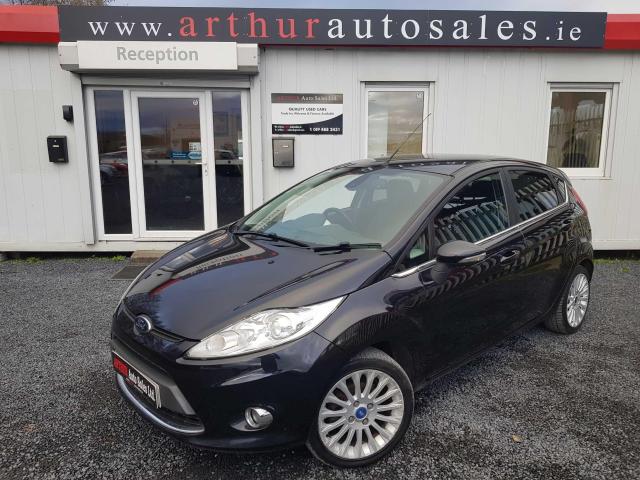 Ford Fiesta 1 6 Titanium 3 Door 2012 5 Car Specs Ford Fiesta