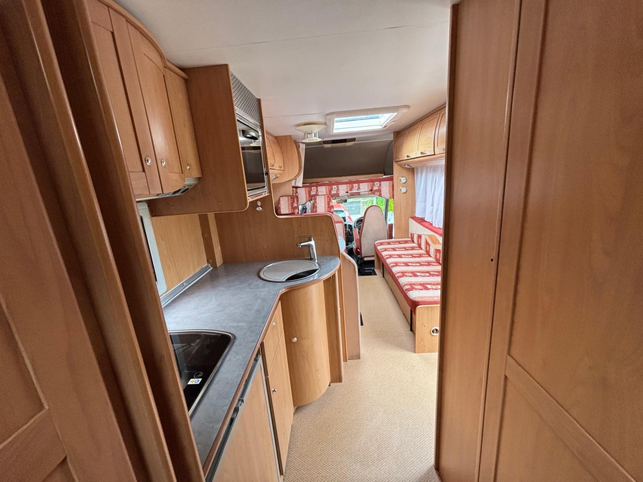 2004 Burstner Elegance 2.8L Diesel For Sale Images