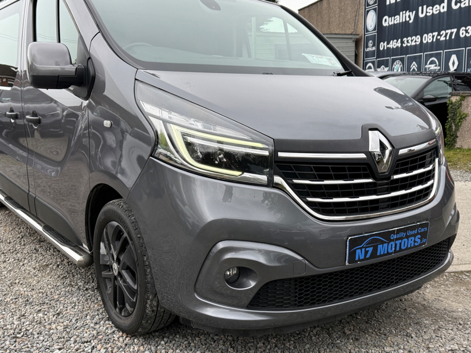 2021 Renault Trafic 2L Diesel For Sale Images
