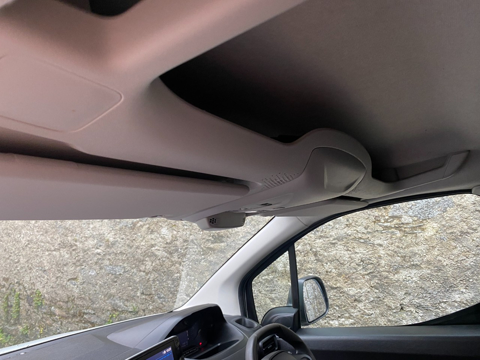 2021 Peugeot Partner 1.5L Diesel For Sale Images