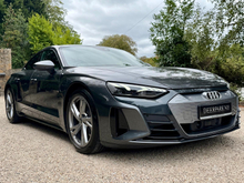 Audi e-tron GT quattro *Daytona Grey…523bhp*