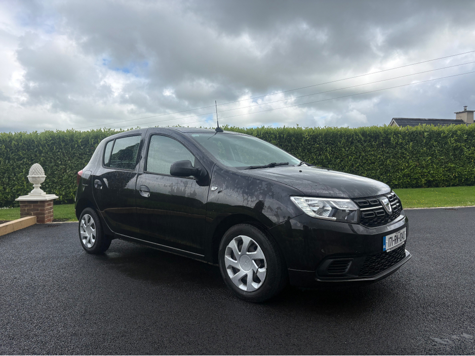 2017 Dacia Sandero For Sale Images