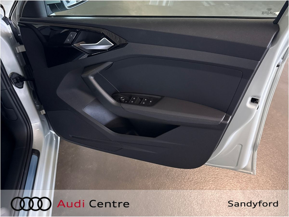 Audi A1 SB 30 TFSI 116HP S-T SE — thumbnail 13