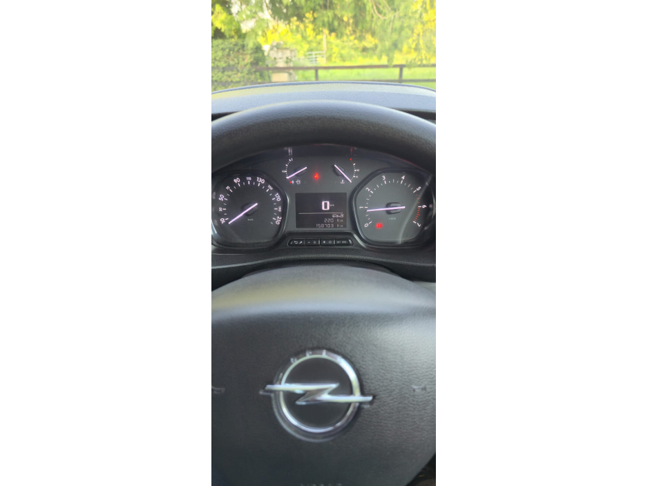 2022 Opel Vivaro 1.5L Diesel For Sale Images