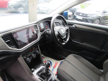 2021 Volkswagen T-Roc 2L Diesel For Sale Images