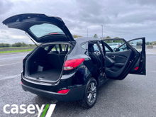 2014 Hyundai ix35 1.7L Diesel For Sale Images