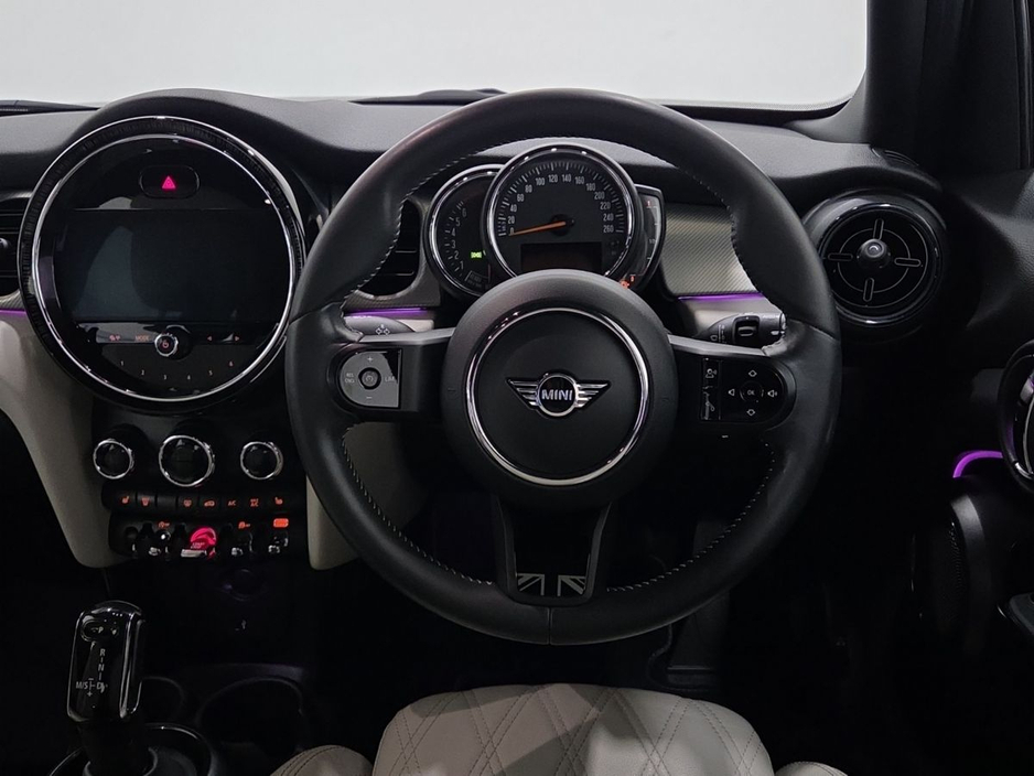 2022 MINI Hatch 1.5L Petrol For Sale Images