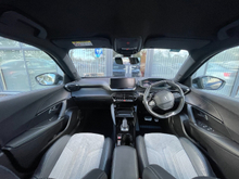 2021 Peugeot 2008 0L Electric For Sale Images