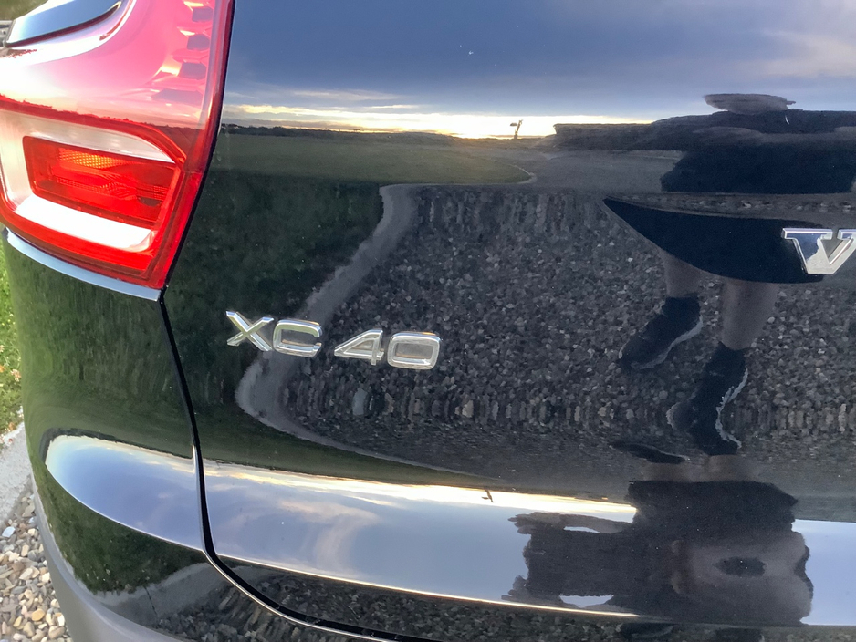 2018 Volvo XC40 2L Diesel For Sale Images