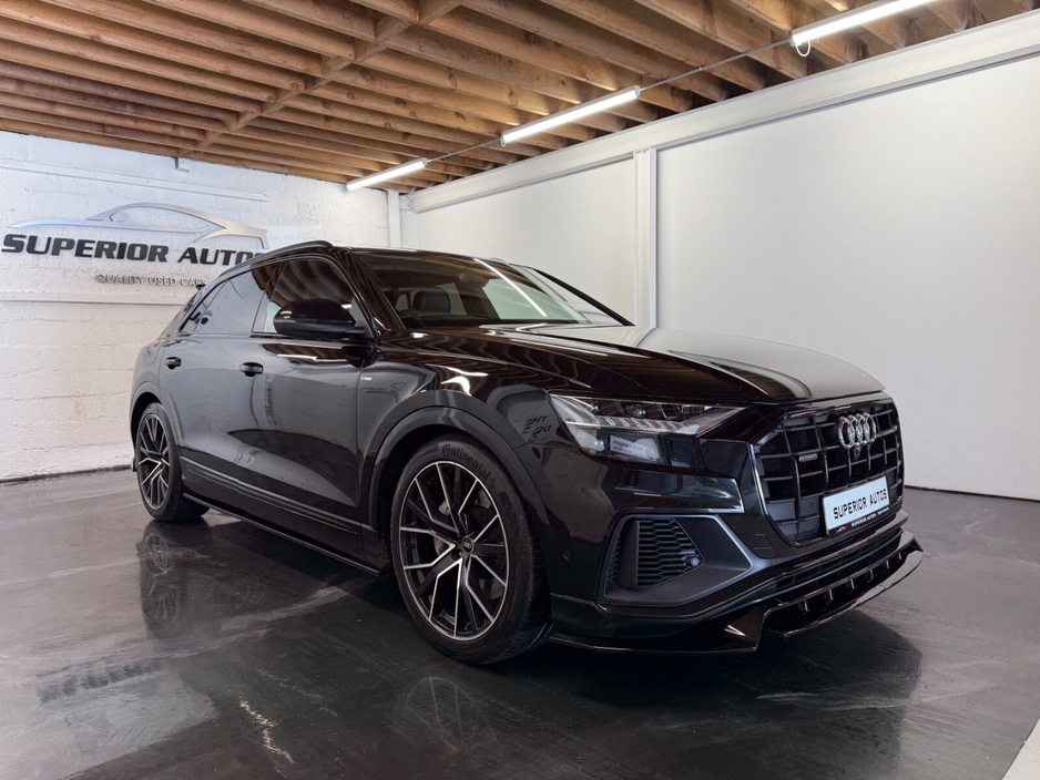 2022 Audi Q8 3L Petrol Hybrid For Sale Images