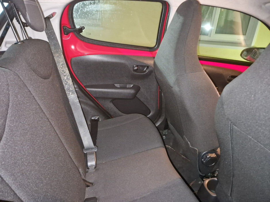 Peugeot 108 1.0 Active Hatchback Petrol Manual (69bhp) — thumbnail 5