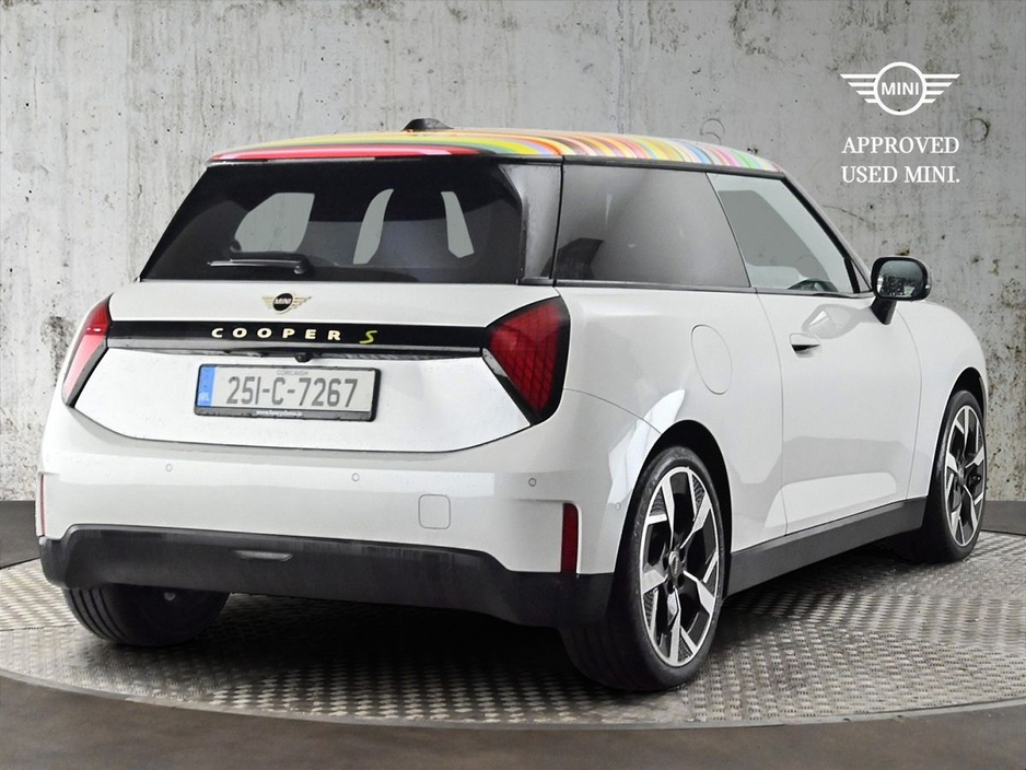 2025 MINI Hatch 0L Electric For Sale Images