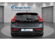 2018 Volvo V40 2L Diesel For Sale Images