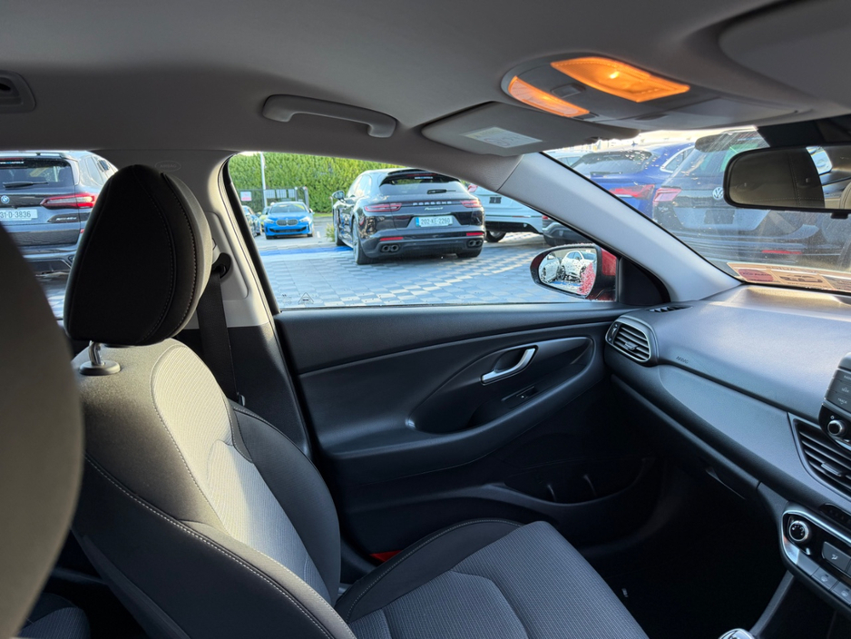 2018 Hyundai i30 1.6L Diesel For Sale Images