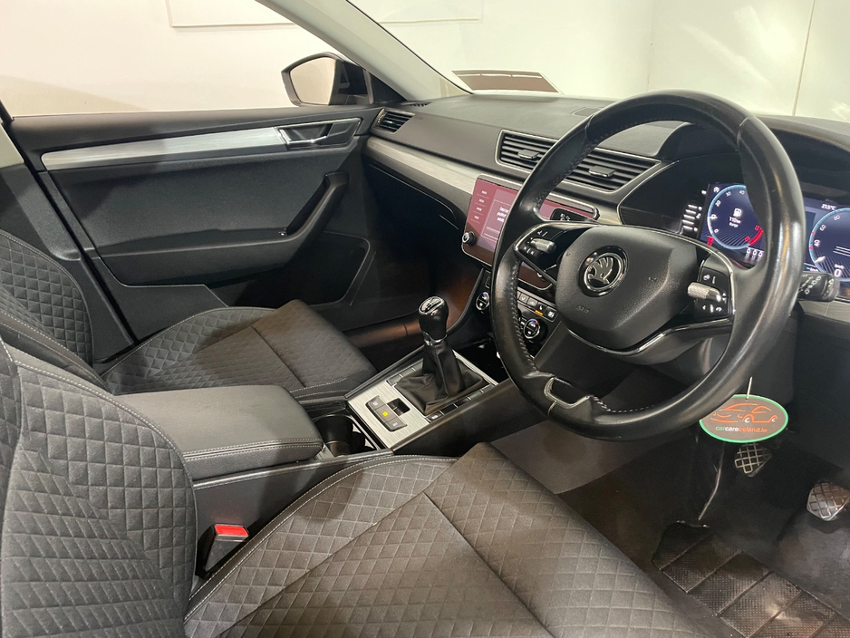 2022 Skoda Superb 2L Diesel For Sale Images