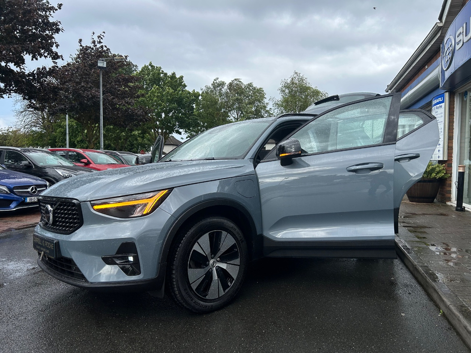 2023 Volvo XC40 1.5L Petrol Plug-in Hybrid For Sale Images