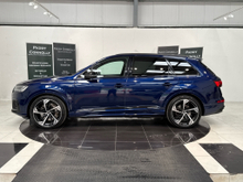 2021 Audi Q7 3L Petrol Plug-in Hybrid For Sale Images