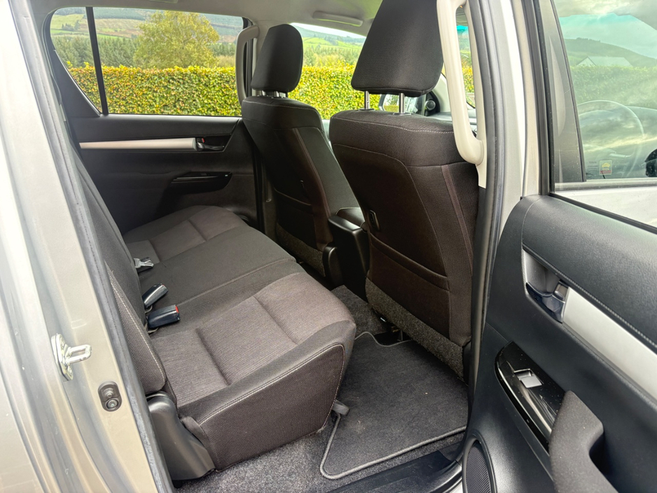 2019 Toyota Hilux 2.4L Diesel For Sale Images