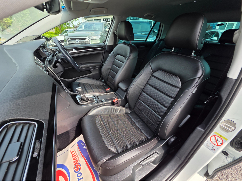 2020 Volkswagen Golf 1.4L Petrol For Sale Images