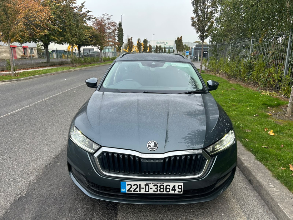 2022 Skoda Octavia 1L Petrol For Sale Images