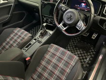 2018 Volkswagen Golf 2L Petrol For Sale Images
