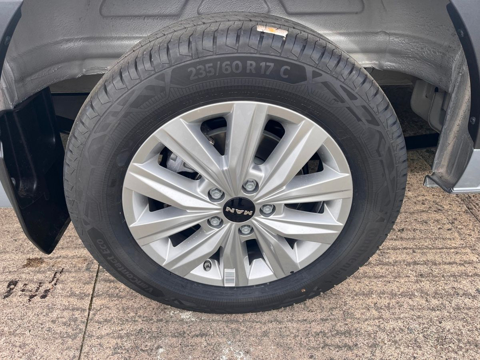 2026 MAN TGE 2L Diesel For Sale Images