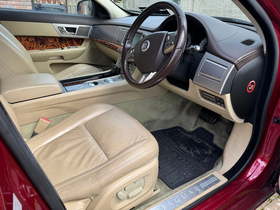 Jaguar XF 2.7 D PREMIUM LUXURY A/ — thumbnail 7