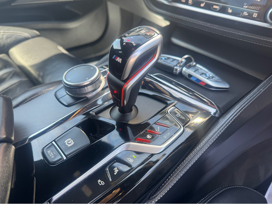 2020 BMW M5 4.4L Petrol For Sale Images