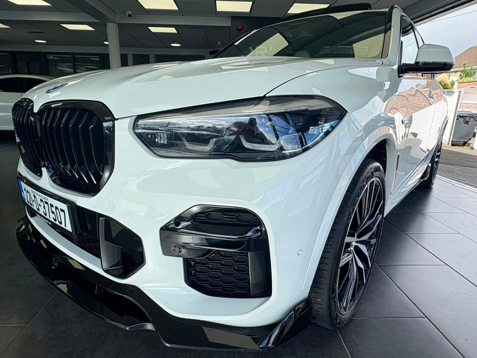 2022 BMW X5 3L Petrol Plug-in Hybrid For Sale Images