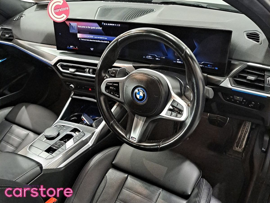 BMW 3 Series 330e M Sport *M PERFORMANCE EXTERIOR KIT* — thumbnail 15