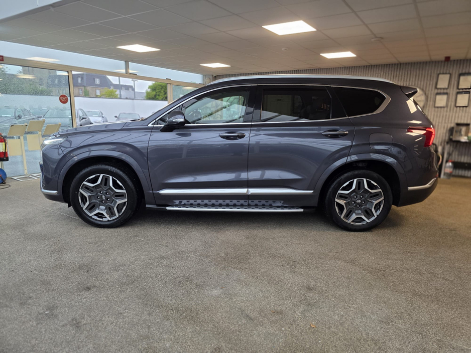 2022 Hyundai Santa Fe 1.6L Petrol Plug-in Hybrid For Sale Images
