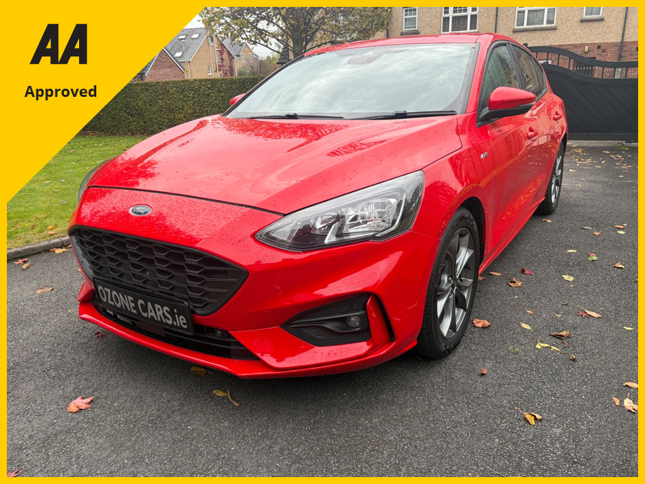 Ford Focus ST-LINE EDITION MHE