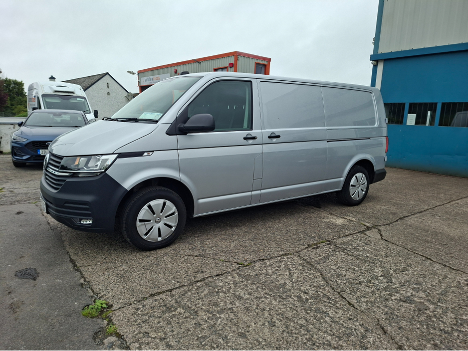 2022 Volkswagen Transporter 2L Diesel For Sale Images
