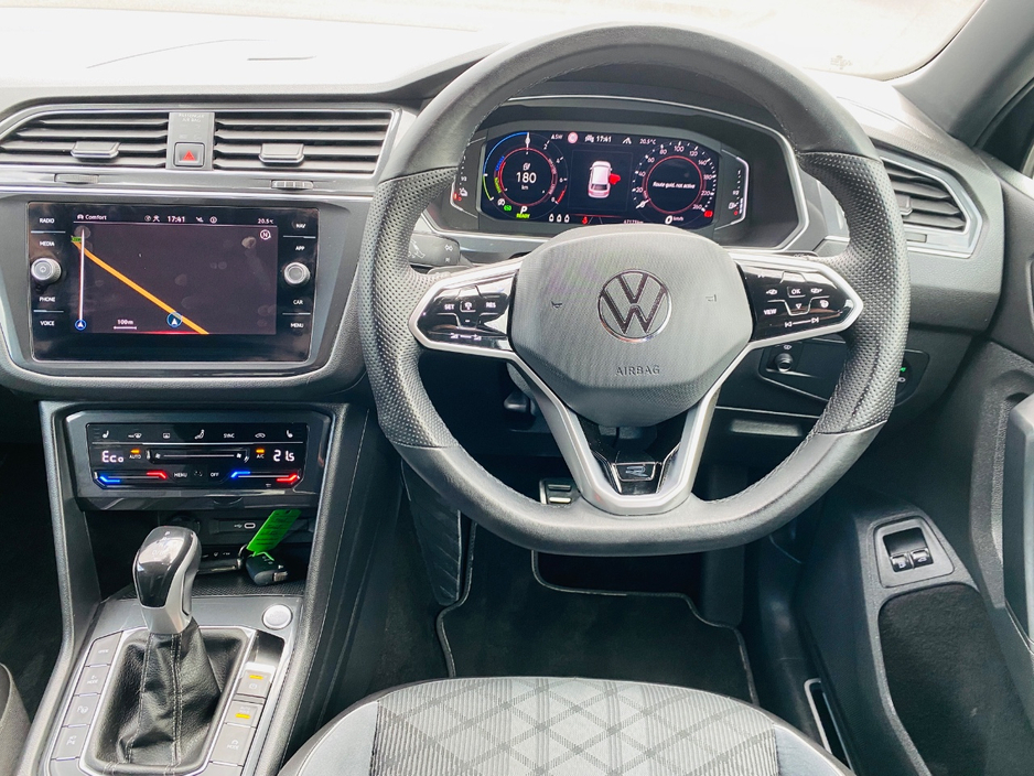 2024 Volkswagen Tiguan 1.4L Petrol Plug-in Hybrid For Sale Images