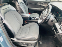 2023 Kia Sportage 1.6L Petrol Plug-in Hybrid For Sale Images