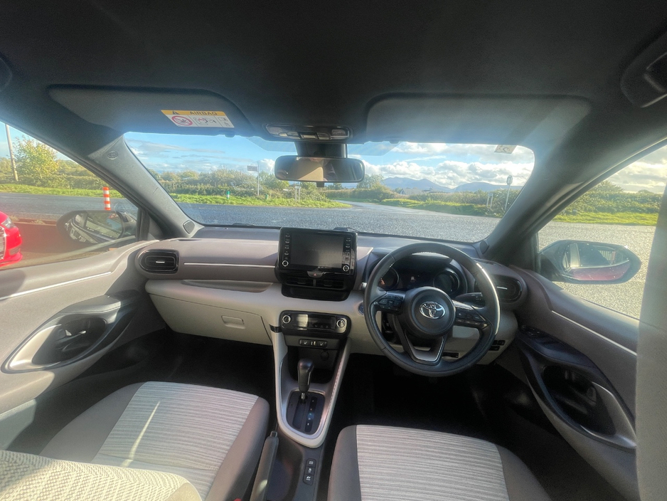 2021 Toyota Yaris 1.5L Petrol Hybrid For Sale Images