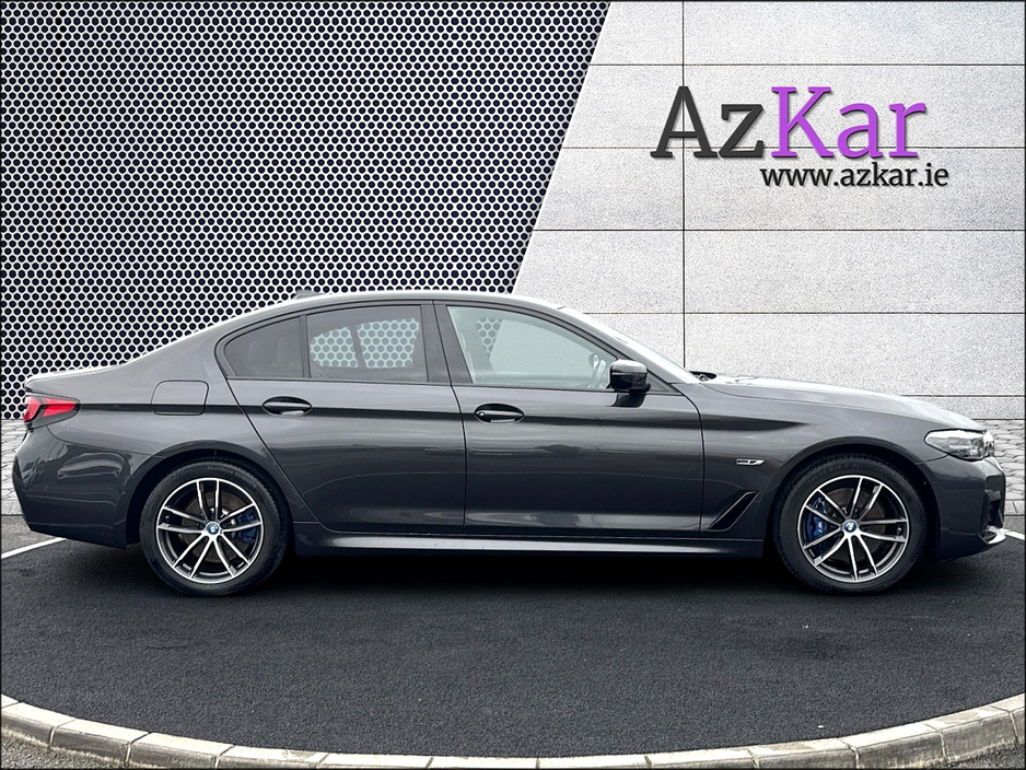 2022 BMW 5 Series 2L Petrol Plug-in Hybrid For Sale Images