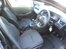 2022 Renault Clio 1L Petrol For Sale Images