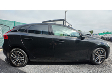 2017 Volvo V40 2L Diesel For Sale Images