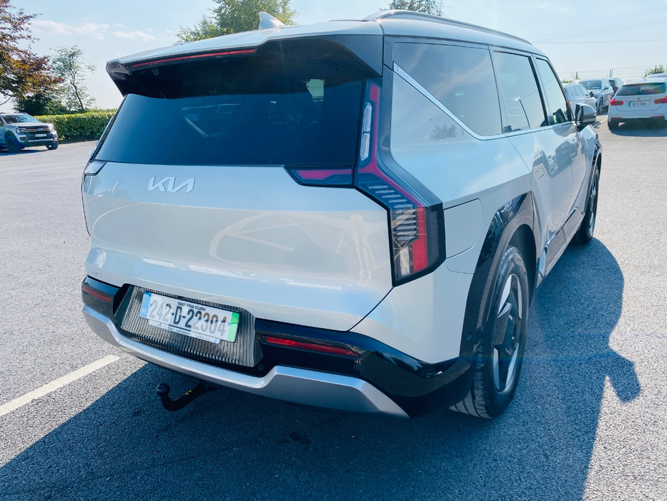2024 Kia EV9 0L Electric For Sale Images