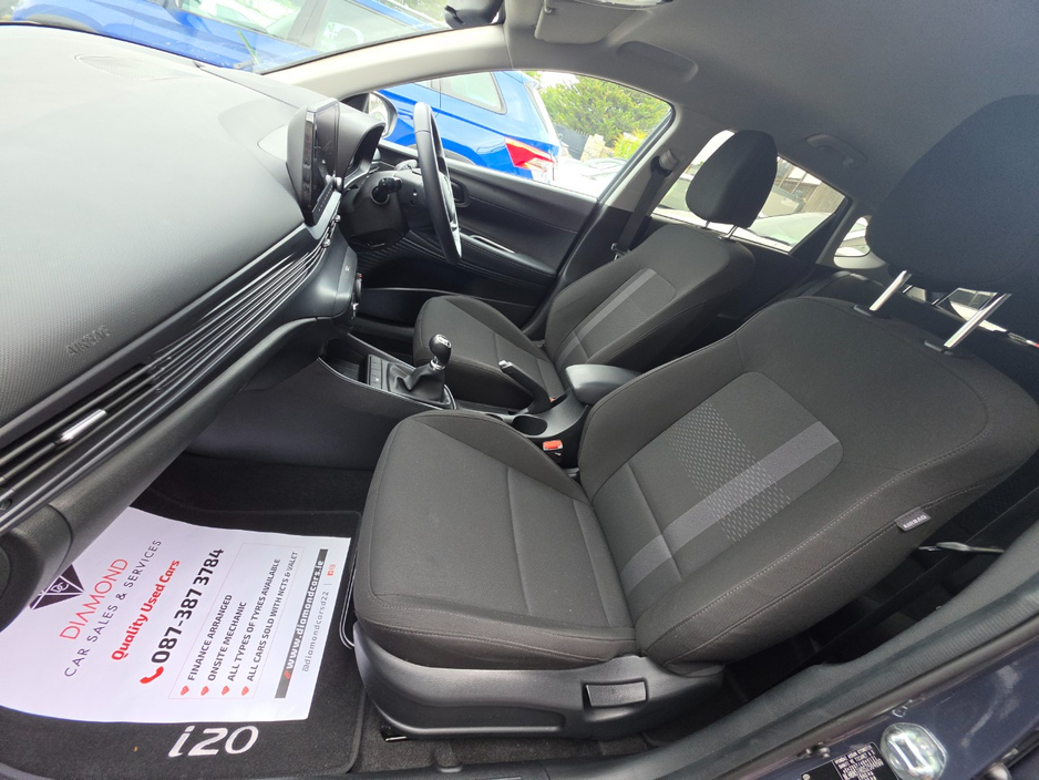 2025 Hyundai i20 1.2L Petrol For Sale Images
