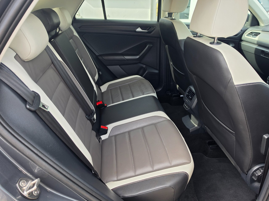 2022 Volkswagen T-Roc 2L Diesel For Sale Images