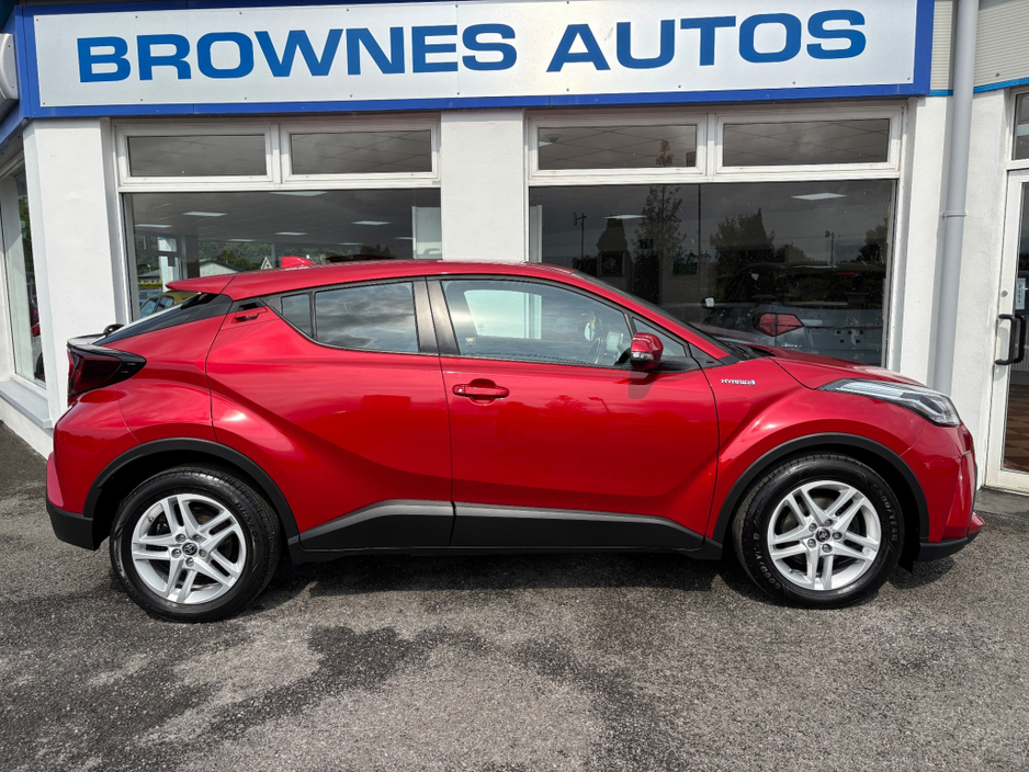 2022 Toyota C-HR 1.8L Hybrid For Sale Images