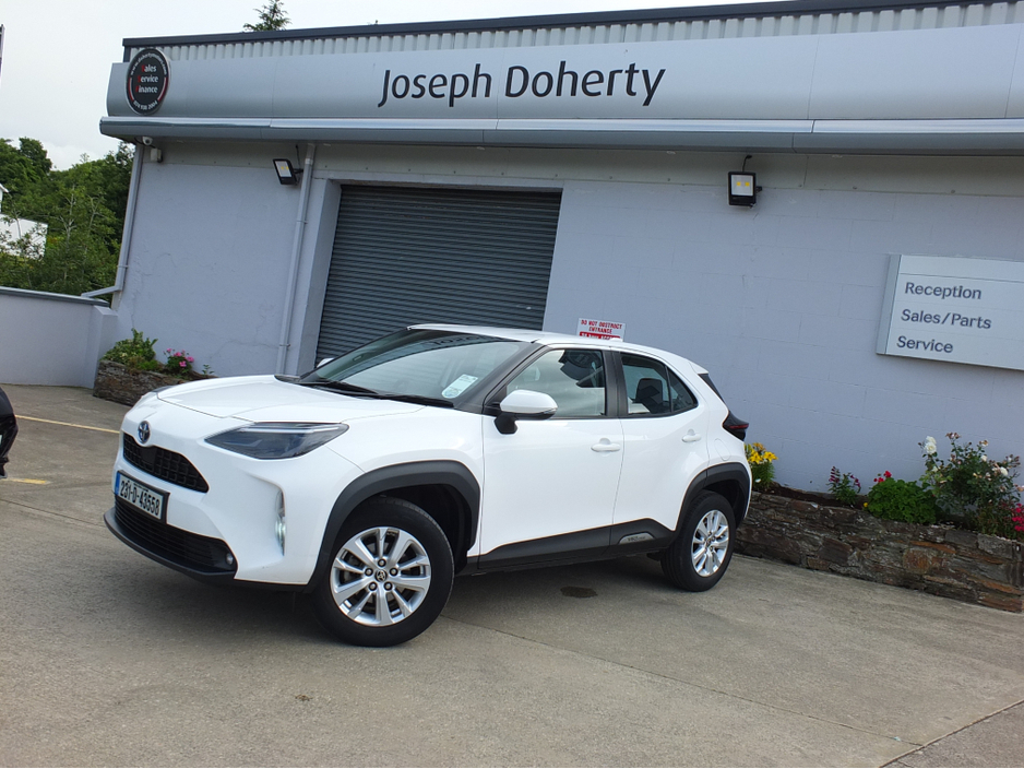 2023 Toyota Yaris Cross 1.5L Petrol Hybrid For Sale Images