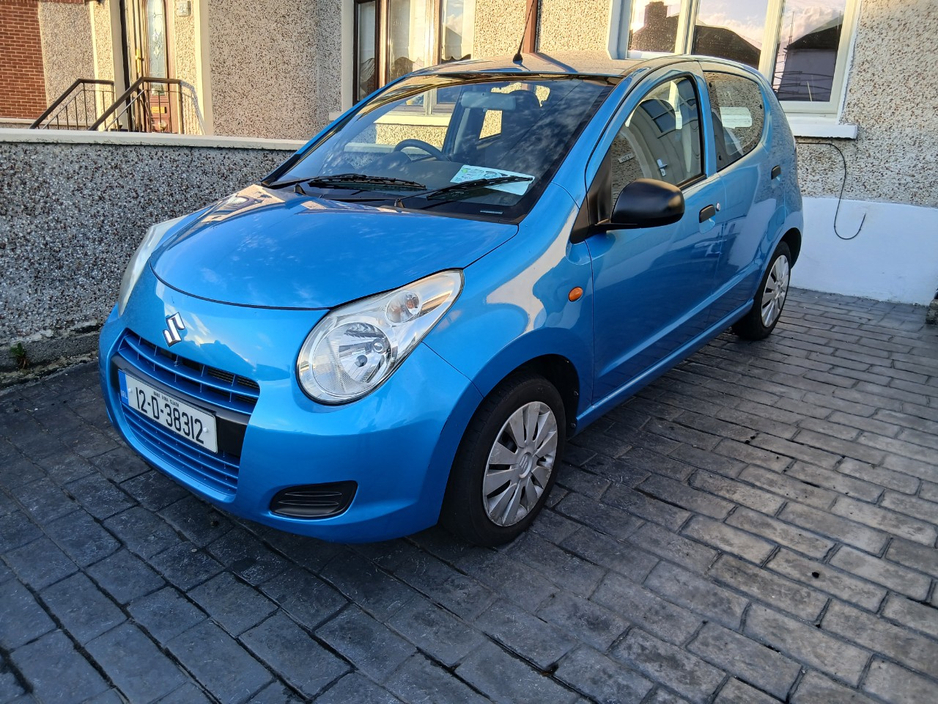 Suzuki Alto 4DR
