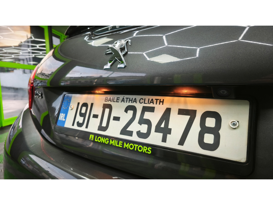 Peugeot 208 ACTIVE 1.2 68 6.2 4DR — thumbnail 5