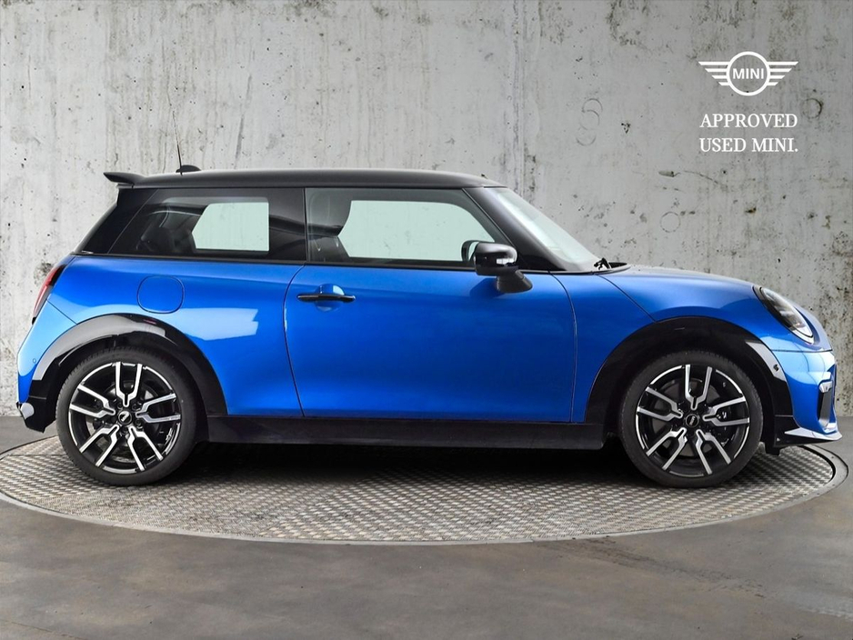 2026 MINI Hatch 1.5L Petrol For Sale Images