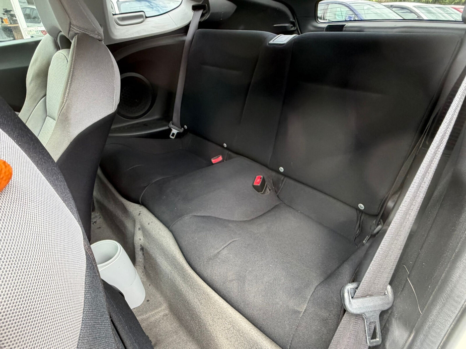 Honda CR-Z — thumbnail 15