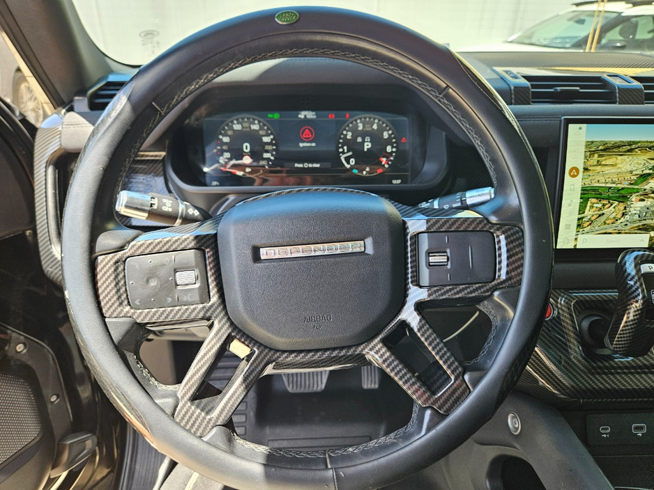 2022 Land Rover Defender 3L Petrol Hybrid For Sale Images
